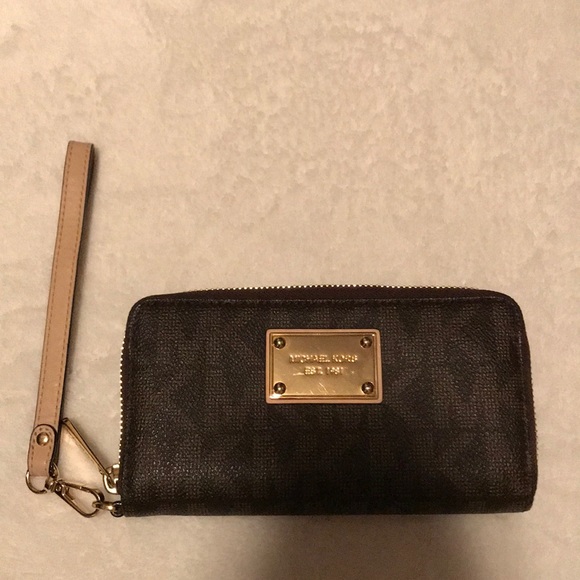 KORS Michael Kors Handbags - Michael Kors Wallet!